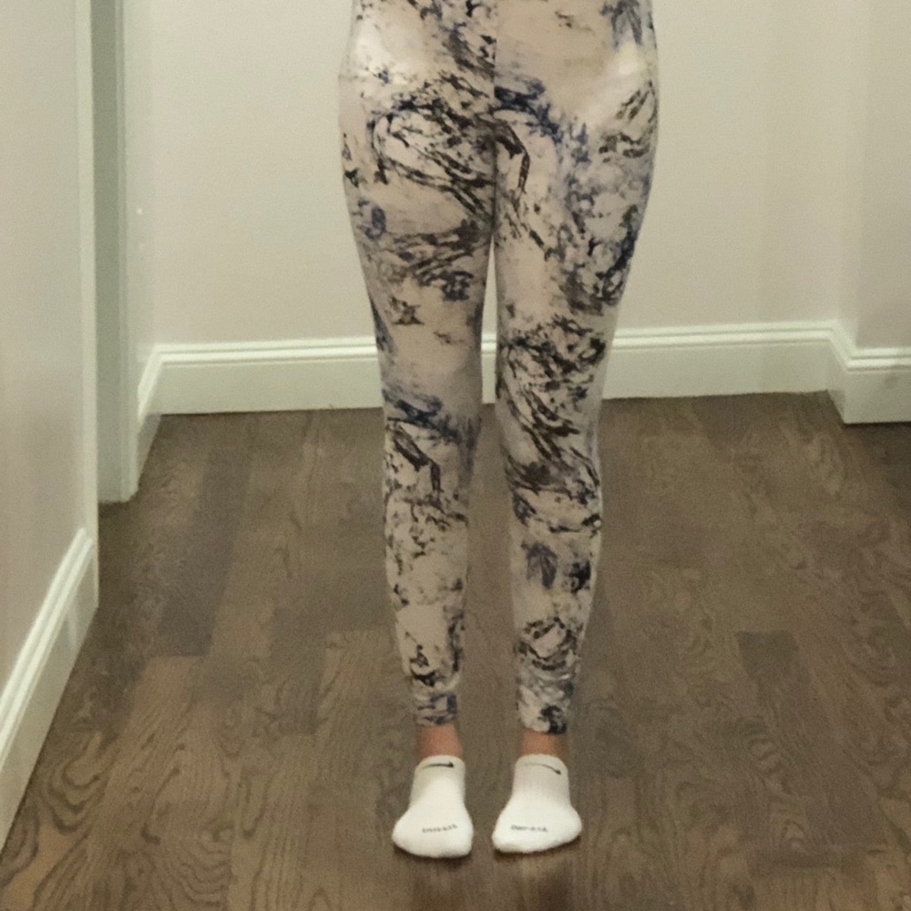 marble leggings